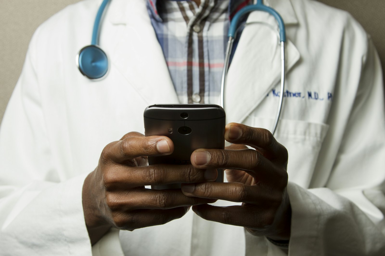 Startups santé : soigner là où l’hôpital n’arrive pas